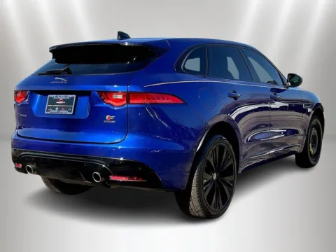 More photos of 2020 Jaguar F-PACE S at Maserati Alfa Romeo of Naperville, IL