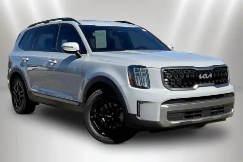 Another view of 2023 Kia Telluride EX X-Line for sale in Naperville, IL at Maserati Alfa Romeo of Naperville