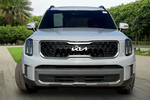 Photos of 2023 Kia Telluride EX X-Line for sale in Naperville, IL at Maserati Alfa Romeo of Naperville