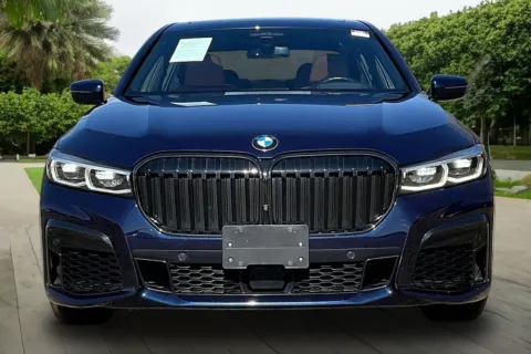 Photos of 2022 BMW 7 Series 750i xDrive for sale in Naperville, IL at Maserati Alfa Romeo of Naperville