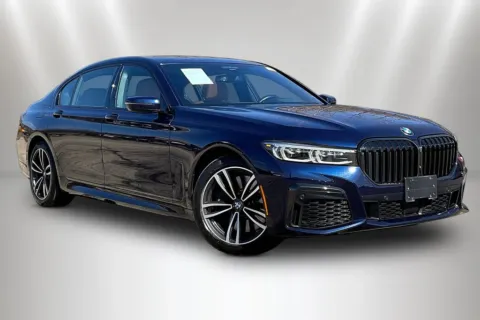 Another view of 2022 BMW 7 Series 750i xDrive for sale in Naperville, IL at Maserati Alfa Romeo of Naperville