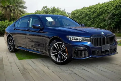 Another view of 2022 BMW 7 Series 750i xDrive for sale in Naperville, IL at Maserati Alfa Romeo of Naperville