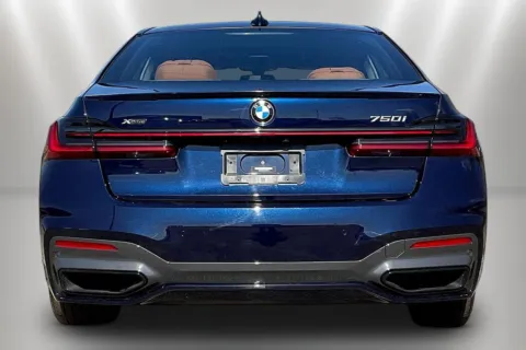 More photos of 2022 BMW 7 Series 750i xDrive at Maserati Alfa Romeo of Naperville, IL