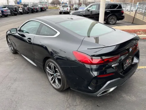 More photos of 2020 BMW 8 Series M850i xDrive at Maserati Alfa Romeo of Naperville, IL