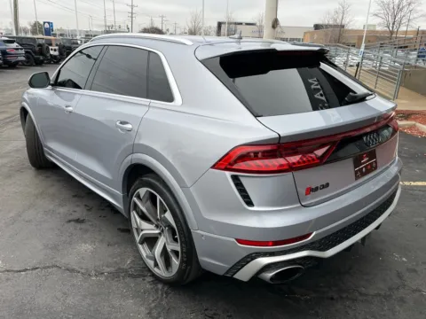 More photos of 2021 Audi RS Q8 4.0T at Maserati Alfa Romeo of Naperville, IL