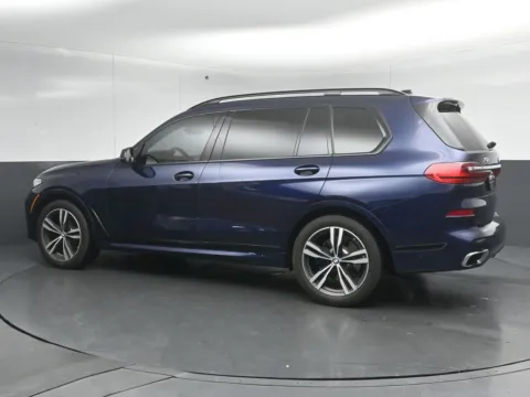 More photos of 2022 BMW X7 xDrive40i at Maserati Alfa Romeo of Naperville, IL