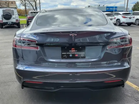 More photos of 2021 Tesla Model S Long Range at Maserati Alfa Romeo of Naperville, IL