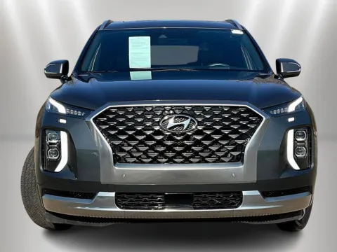 Photos of 2022 Hyundai Palisade Calligraphy for sale in Naperville, IL at Maserati Alfa Romeo of Naperville
