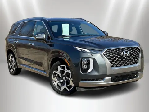 Another view of 2022 Hyundai Palisade Calligraphy for sale in Naperville, IL at Maserati Alfa Romeo of Naperville