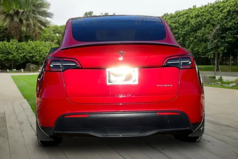 More photos of 2021 Tesla Model Y Performance at Maserati Alfa Romeo of Naperville, IL