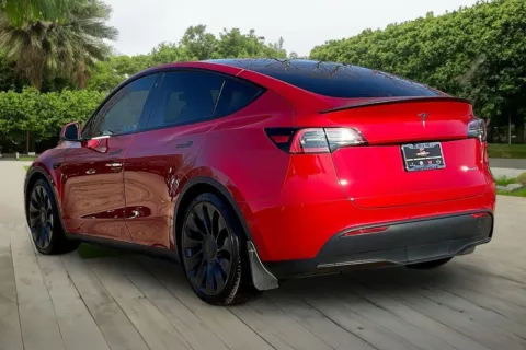 More photos of 2021 Tesla Model Y Performance at Maserati Alfa Romeo of Naperville, IL