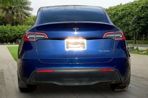 More photos of 2021 Tesla Model Y Long Range at Maserati Alfa Romeo of Naperville, IL