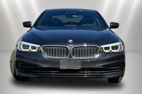 Photos of 2019 BMW 5 Series 530e xDrive iPerformance for sale in Naperville, IL at Maserati Alfa Romeo of Naperville