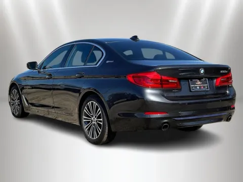 More photos of 2019 BMW 5 Series 530e xDrive iPerformance at Maserati Alfa Romeo of Naperville, IL