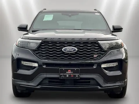 Photos of 2022 Ford Explorer ST for sale in Naperville, IL at Maserati Alfa Romeo of Naperville