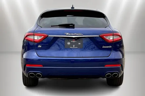 More photos of 2019 Maserati Levante at Maserati Alfa Romeo of Naperville, IL