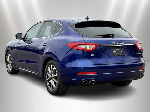 More photos of 2019 Maserati Levante at Maserati Alfa Romeo of Naperville, IL