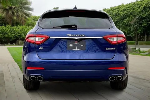 More photos of 2019 Maserati Levante at Maserati Alfa Romeo of Naperville, IL