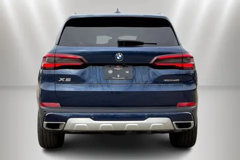 More photos of 2022 BMW X5 xDrive40i at Maserati Alfa Romeo of Naperville, IL