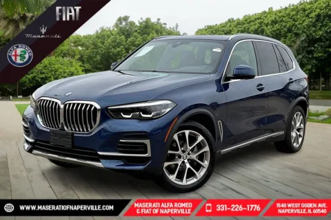 Blue 2022 BMW X5 xDrive40i for sale in Naperville, IL