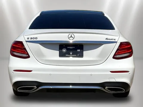 More photos of 2019 Mercedes-Benz E-Class E 300 at Maserati Alfa Romeo of Naperville, IL