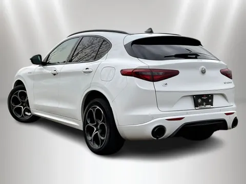 More photos of 2023 Alfa Romeo Stelvio Veloce at Maserati Alfa Romeo of Naperville, IL