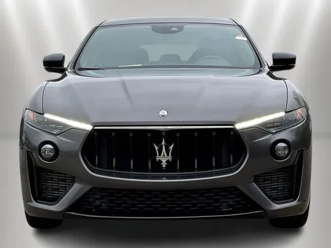 Photos of 2022 Maserati Levante Modena for sale in Naperville, IL at Maserati Alfa Romeo of Naperville