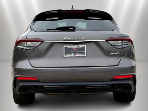 More photos of 2022 Maserati Levante Modena at Maserati Alfa Romeo of Naperville, IL