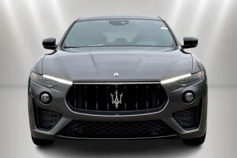 Photos of 2022 Maserati Levante Modena for sale in Naperville, IL at Maserati Alfa Romeo of Naperville