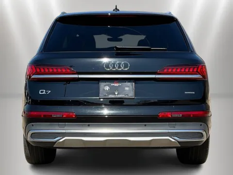 More photos of 2023 Audi Q7 55 Premium Plus at Maserati Alfa Romeo of Naperville, IL