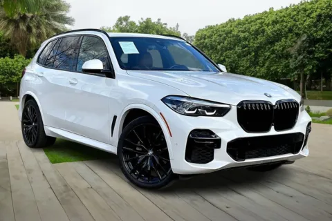 Another view of 2023 BMW X5 xDrive40i for sale in Naperville, IL at Maserati Alfa Romeo of Naperville