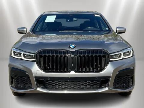 Photos of 2022 BMW 7 Series 750i xDrive for sale in Naperville, IL at Maserati Alfa Romeo of Naperville