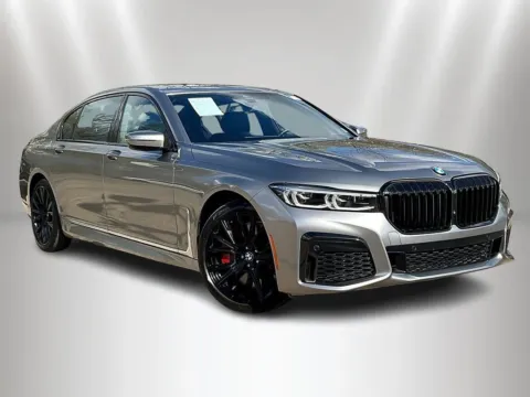 Another view of 2022 BMW 7 Series 750i xDrive for sale in Naperville, IL at Maserati Alfa Romeo of Naperville