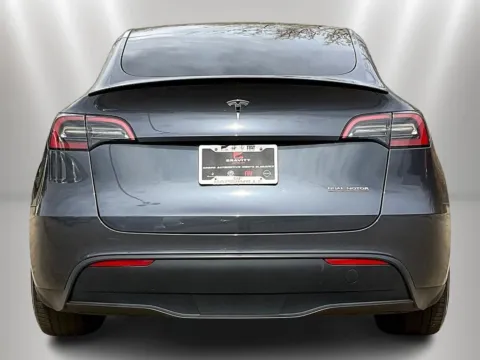 More photos of 2023 Tesla Model Y Performance at Maserati Alfa Romeo of Naperville, IL