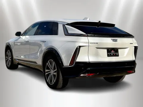 More photos of 2024 Cadillac LYRIQ Luxury at Maserati Alfa Romeo of Naperville, IL