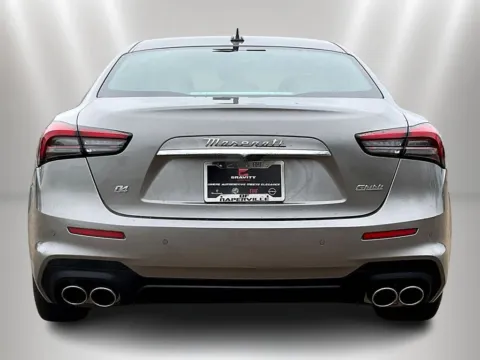 More photos of 2022 Maserati Ghibli Modena Q4 at Maserati Alfa Romeo of Naperville, IL