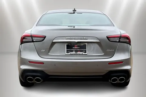 More photos of 2022 Maserati Ghibli Modena Q4 at Maserati Alfa Romeo of Naperville, IL