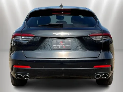 More photos of 2022 Maserati Levante GT at Maserati Alfa Romeo of Naperville, IL