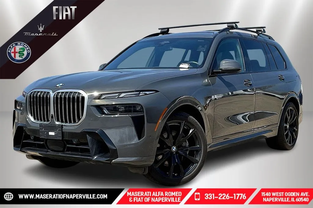 Gray 2023 BMW X7 xDrive40i for sale in Naperville, IL