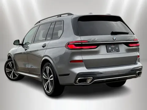 More photos of 2024 BMW X7 xDrive40i at Maserati Alfa Romeo of Naperville, IL