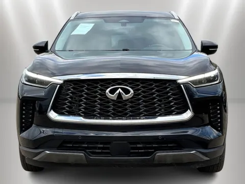 Photos of 2022 INFINITI QX60 LUXE for sale in Naperville, IL at Maserati Alfa Romeo of Naperville