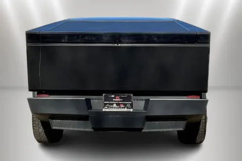 More photos of 2024 Tesla Cybertruck at Maserati Alfa Romeo of Naperville, IL