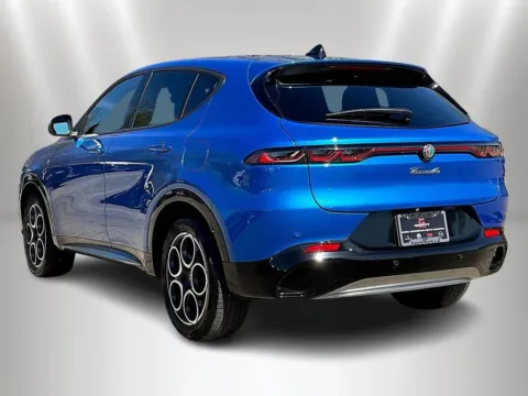 More photos of 2024 Alfa Romeo Tonale Ti at Maserati Alfa Romeo of Naperville, IL