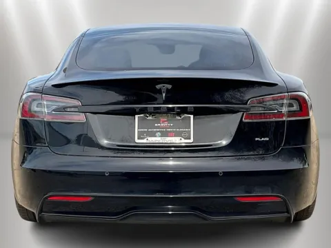More photos of 2021 Tesla Model S Plaid at Maserati Alfa Romeo of Naperville, IL