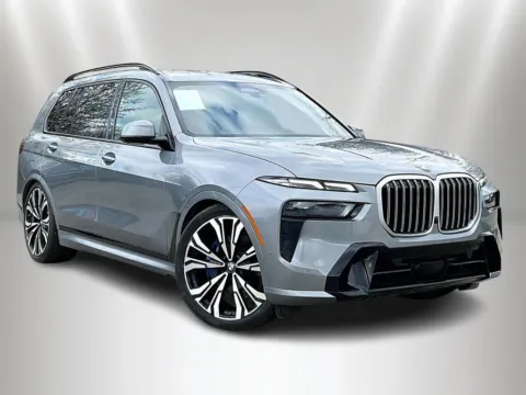 Another view of 2023 BMW X7 xDrive40i for sale in Naperville, IL at Maserati Alfa Romeo of Naperville