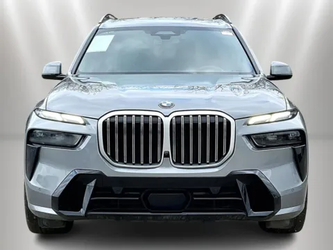 Photos of 2023 BMW X7 xDrive40i for sale in Naperville, IL at Maserati Alfa Romeo of Naperville