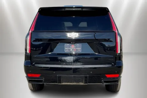 More photos of 2023 Cadillac Escalade Sport Platinum at Maserati Alfa Romeo of Naperville, IL