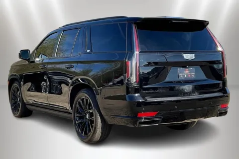 More photos of 2023 Cadillac Escalade Sport Platinum at Maserati Alfa Romeo of Naperville, IL