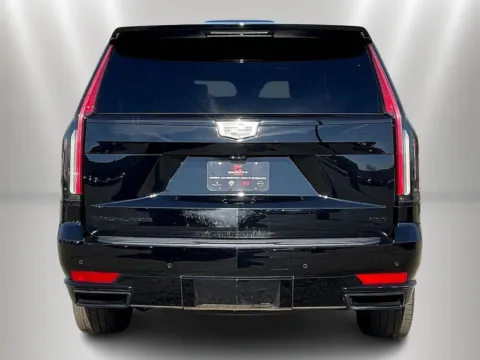 More photos of 2023 Cadillac Escalade Sport Platinum at Maserati Alfa Romeo of Naperville, IL
