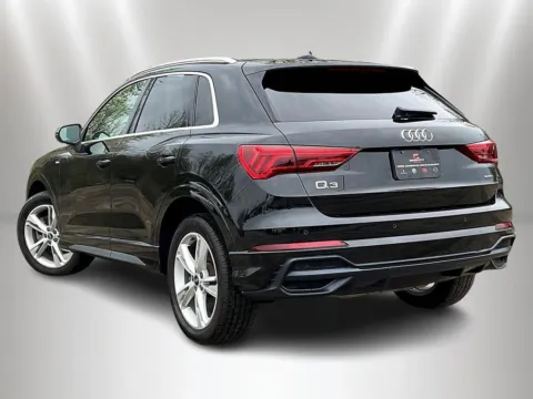 More photos of 2021 Audi Q3 Premium at Maserati Alfa Romeo of Naperville, IL